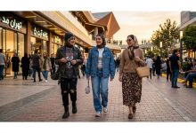 تصویر از بازگشت ترندهای نوستالژیک؛ از جسارت استایل پانک تا درخشش Y2K و اصالت وینتیج