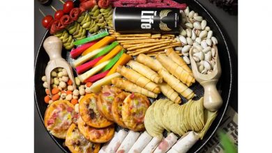 تصویر از هنر چیدمان سینی مزه؛ چند ایده ساده برای یک پذیرایی خوش‌رنگ و خوشمزه