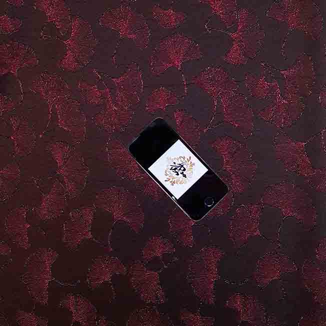 پارچه ژاکارد ویسکوز تانسو رنگ مشکی آلبالویی 