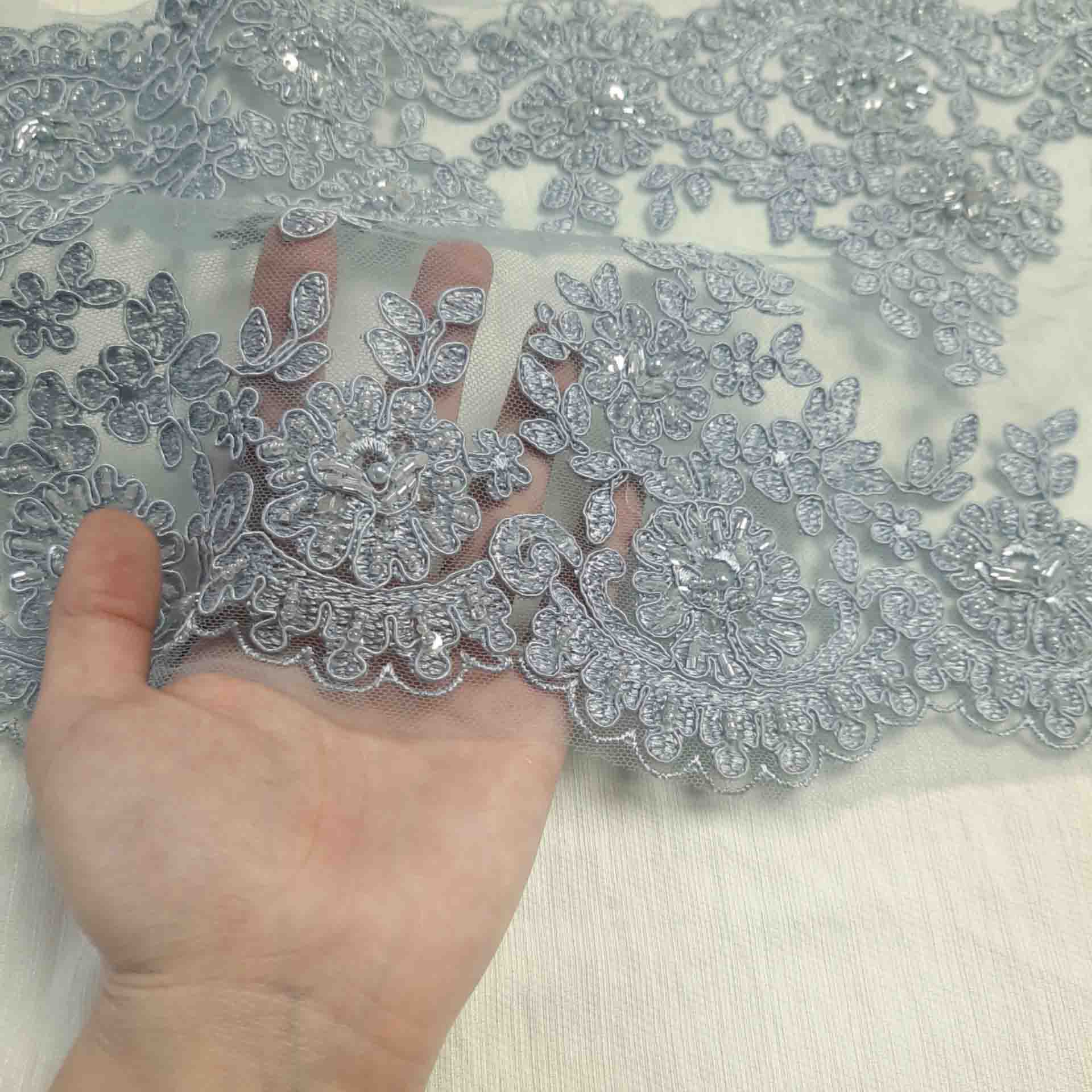 نوار دانتل کار شده رنگ آسمانی
