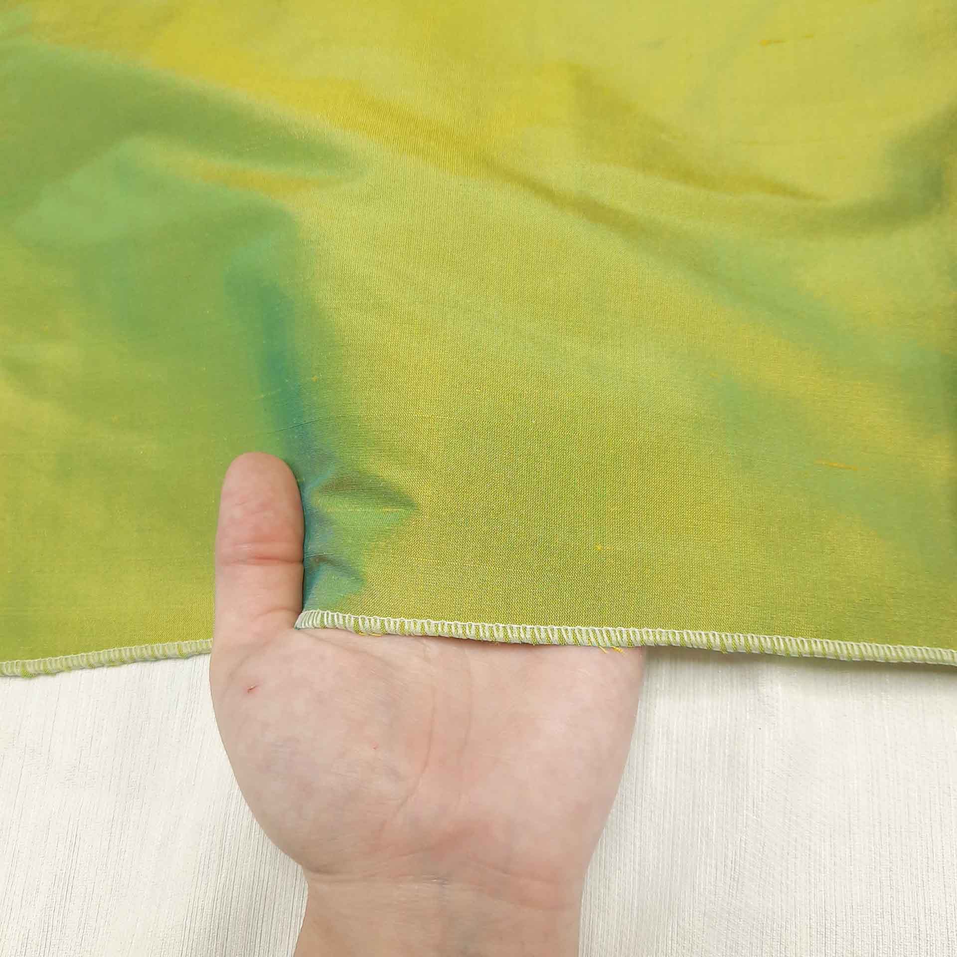 پارچه ابریشم خام رنگ سبز خزه ای 