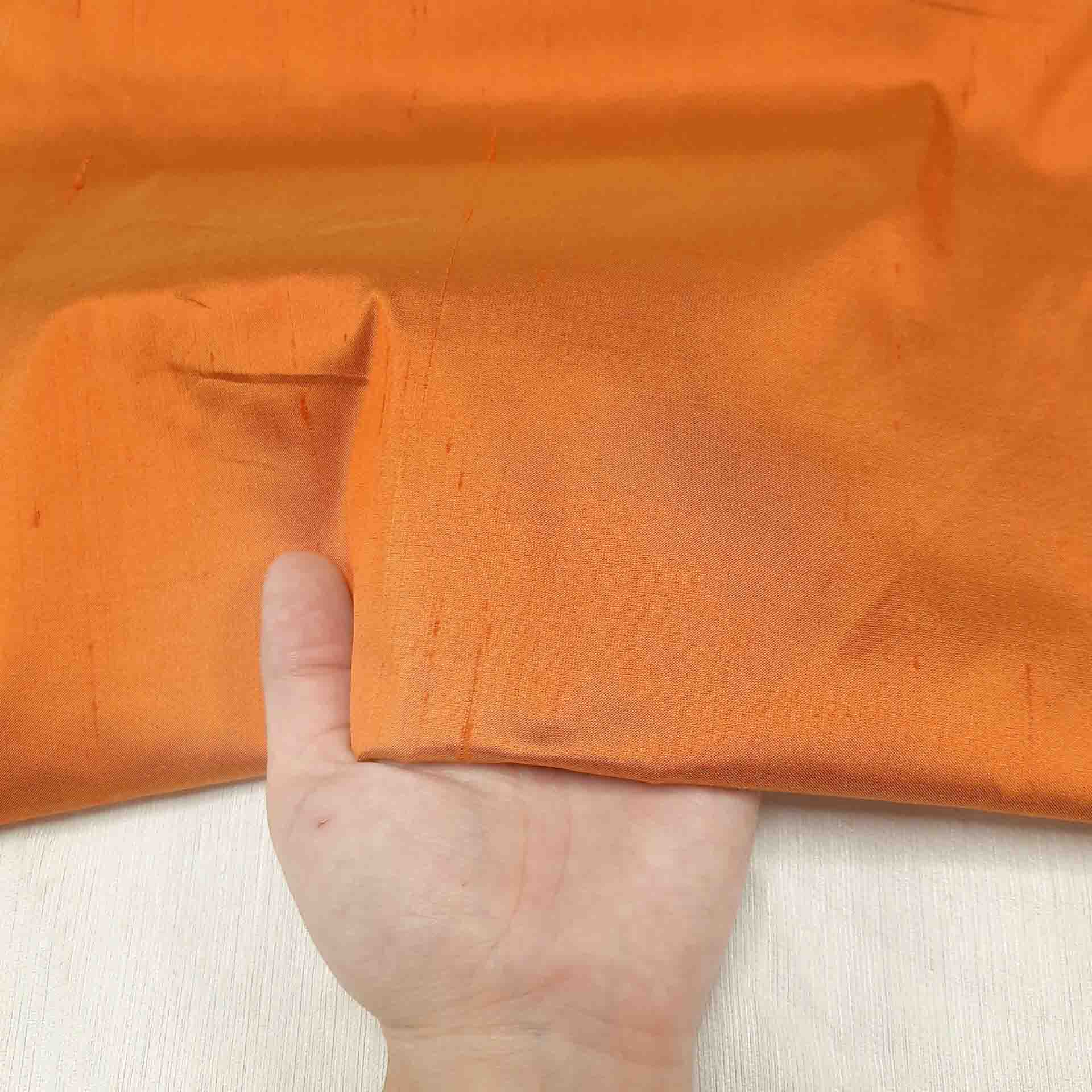 پارچه ابریشم خام رنگ پرتقالی 