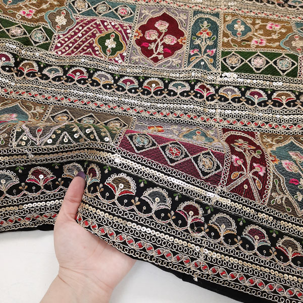 پارچه لینن سوزن دوزی هندی 130 رنگ مشکی 