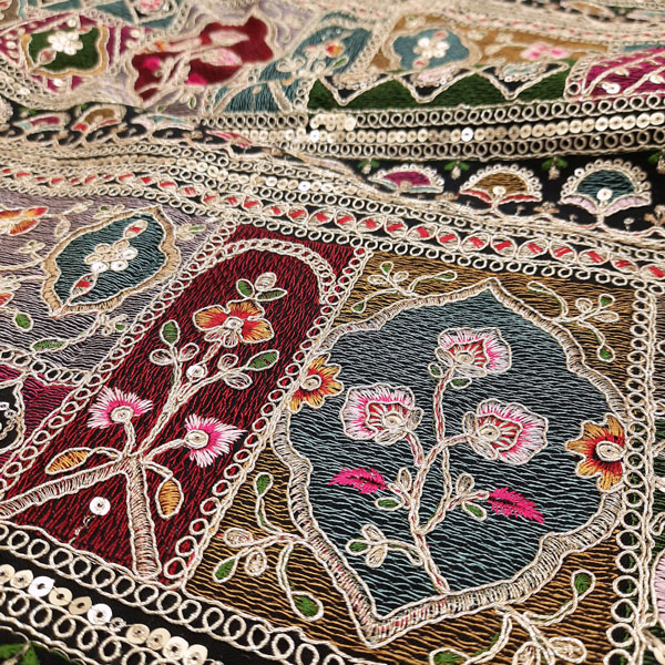 پارچه لینن سوزن دوزی هندی 130 رنگ مشکی 