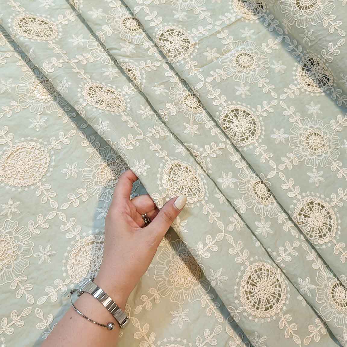 پارچه وال قیطون دوزی 1 رنگ سبزناز 