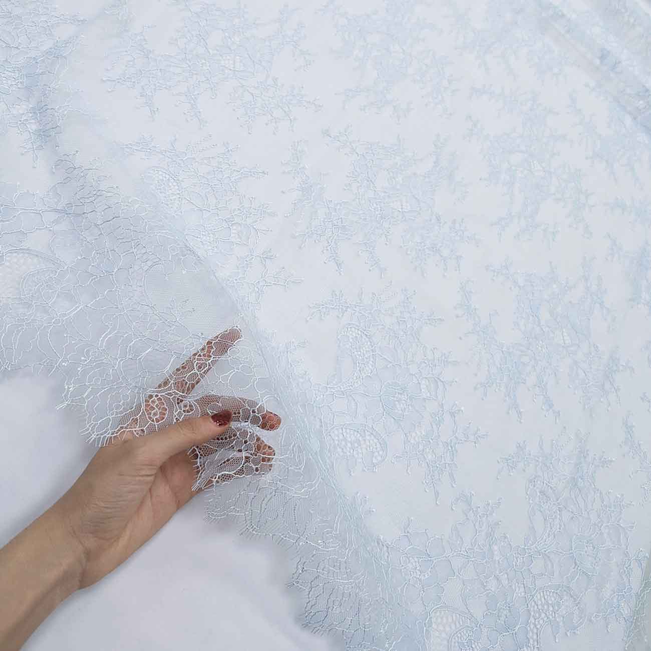 پارچه دانتل شانتیه فرانسه 30837 رنگ آسمانی 