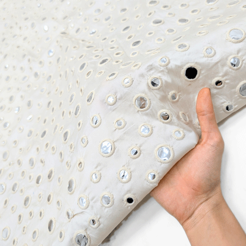 پارچه تافته سوزن دوزی هندی 244 رنگ شیری 