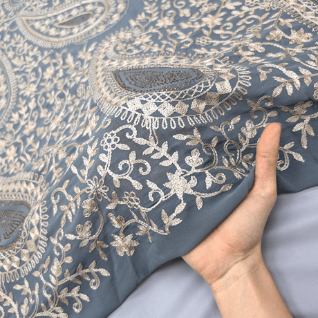 پارچه حریر سوزن دوزی هندی 5 رنگ طوسی 