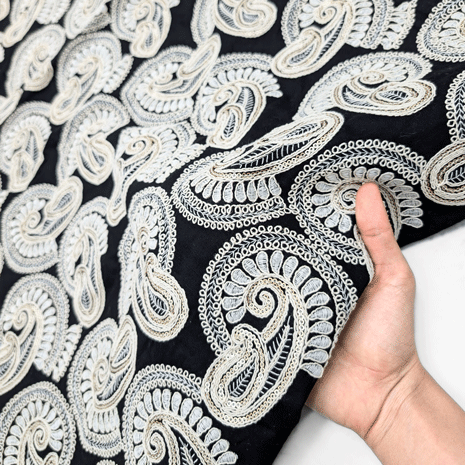 پارچه لینن سوزن دوزی هندی 151 رنگ سفید مشکی 