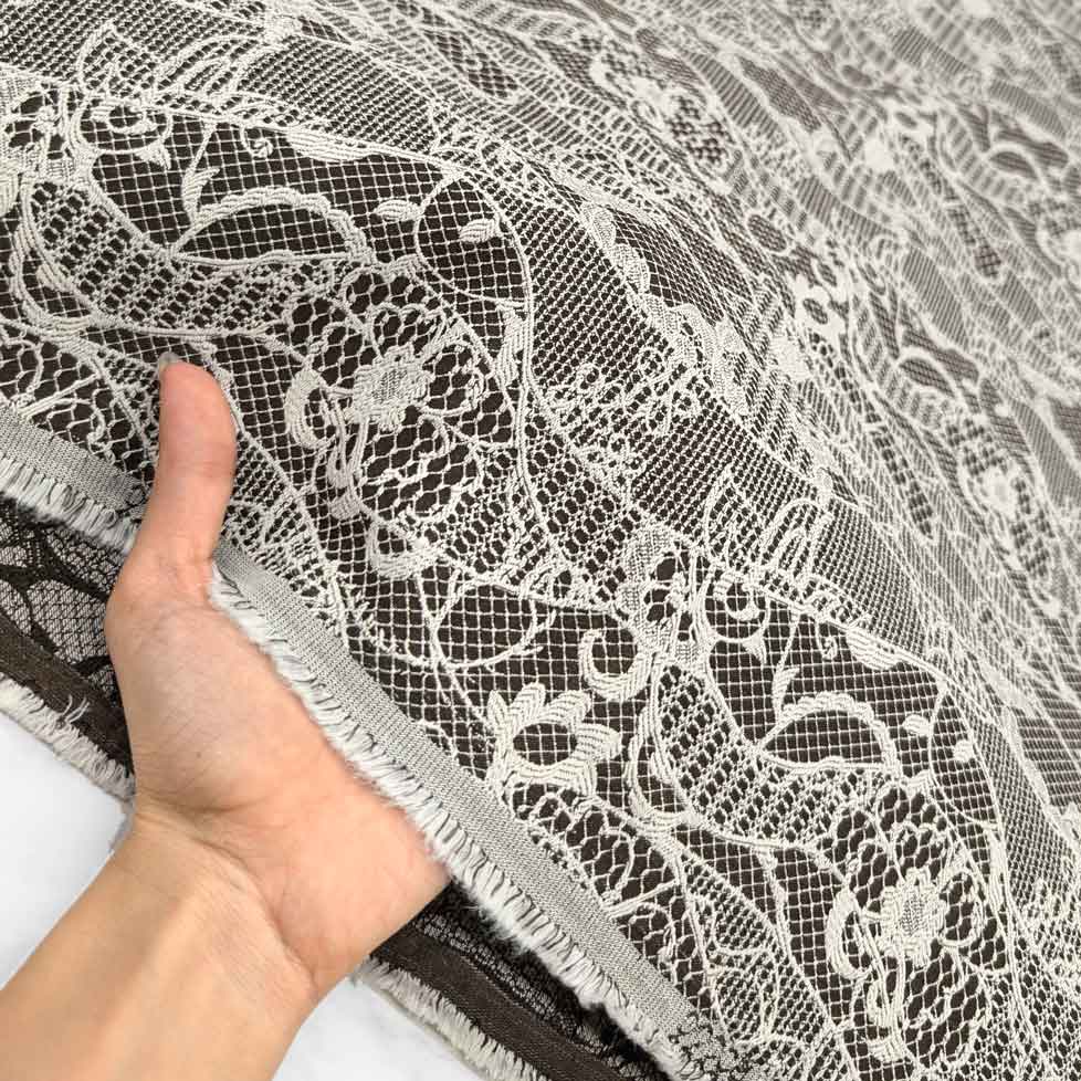 پارچه ژاکارد دانتل ترک رنگ مشکی سفید 8 
