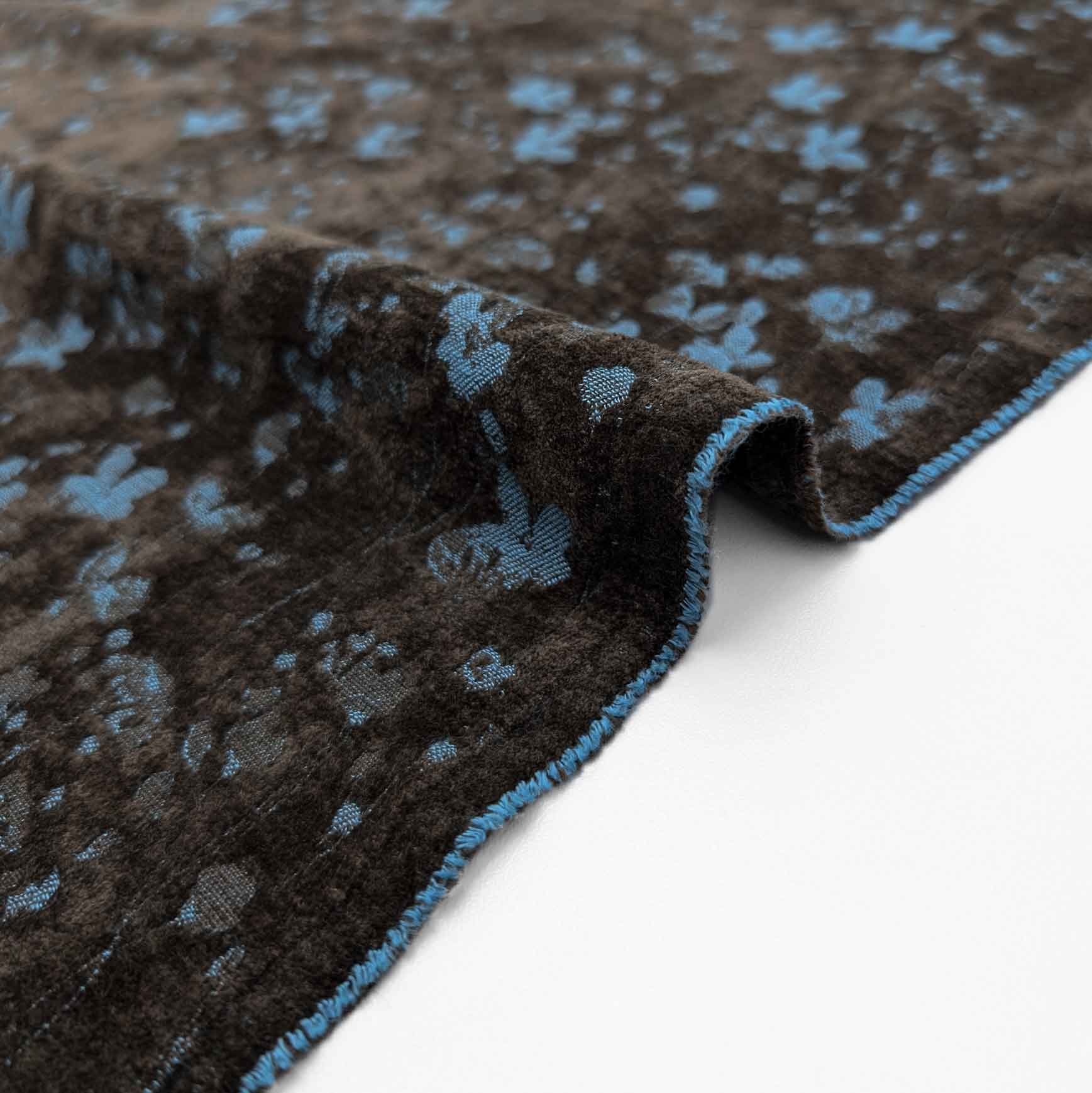 پارچه ژاکارد شانل 224 رنگ شکلاتی 