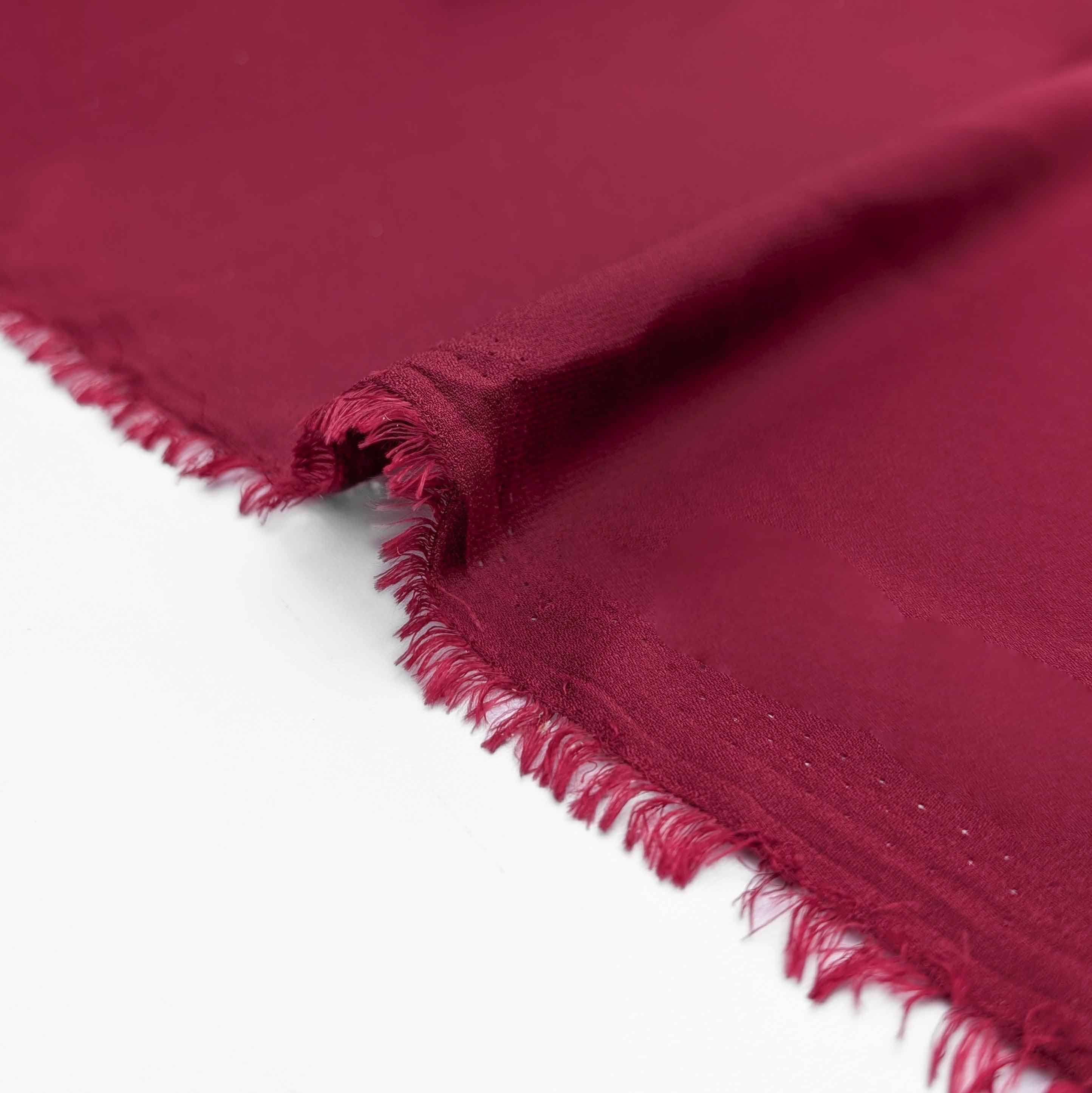 پارچه کرپ حریر ساده رنگ گیلاسی 43 