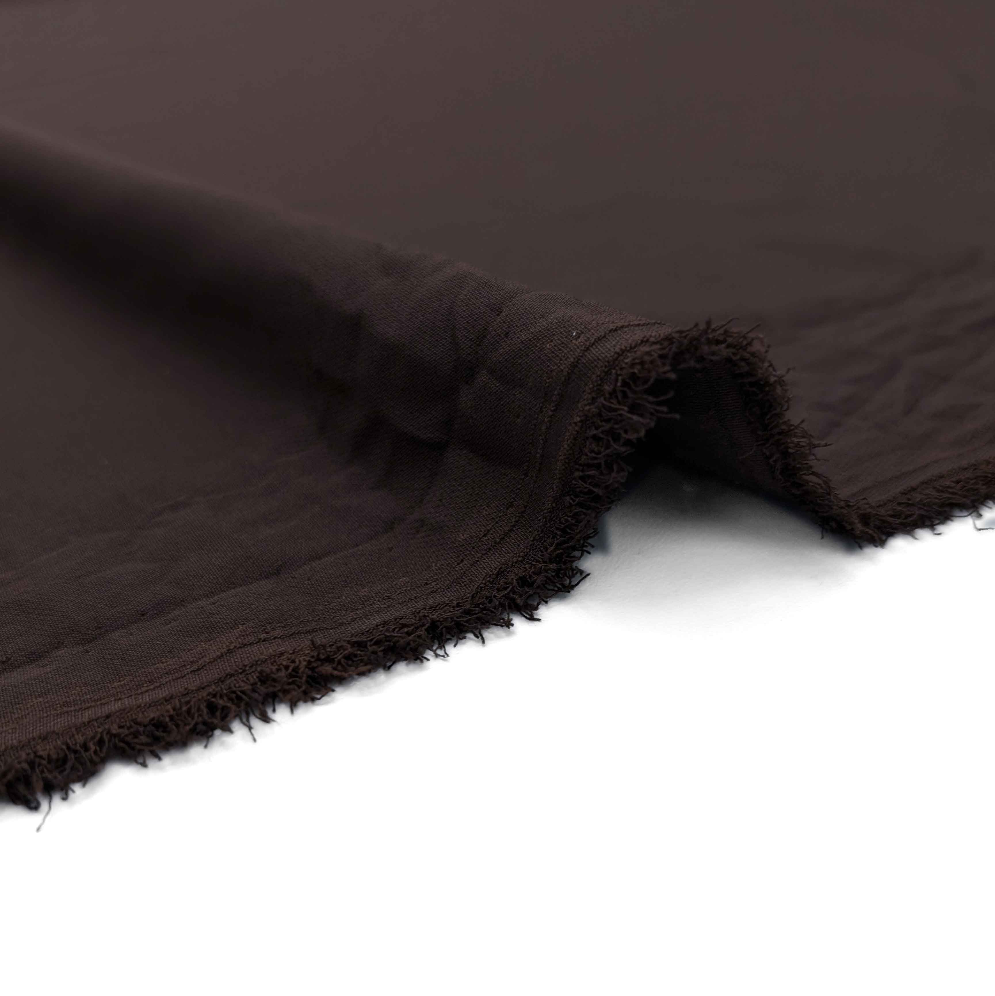 پارچه کرپ سوپر مازراتی رنگ شکلاتی سیر 