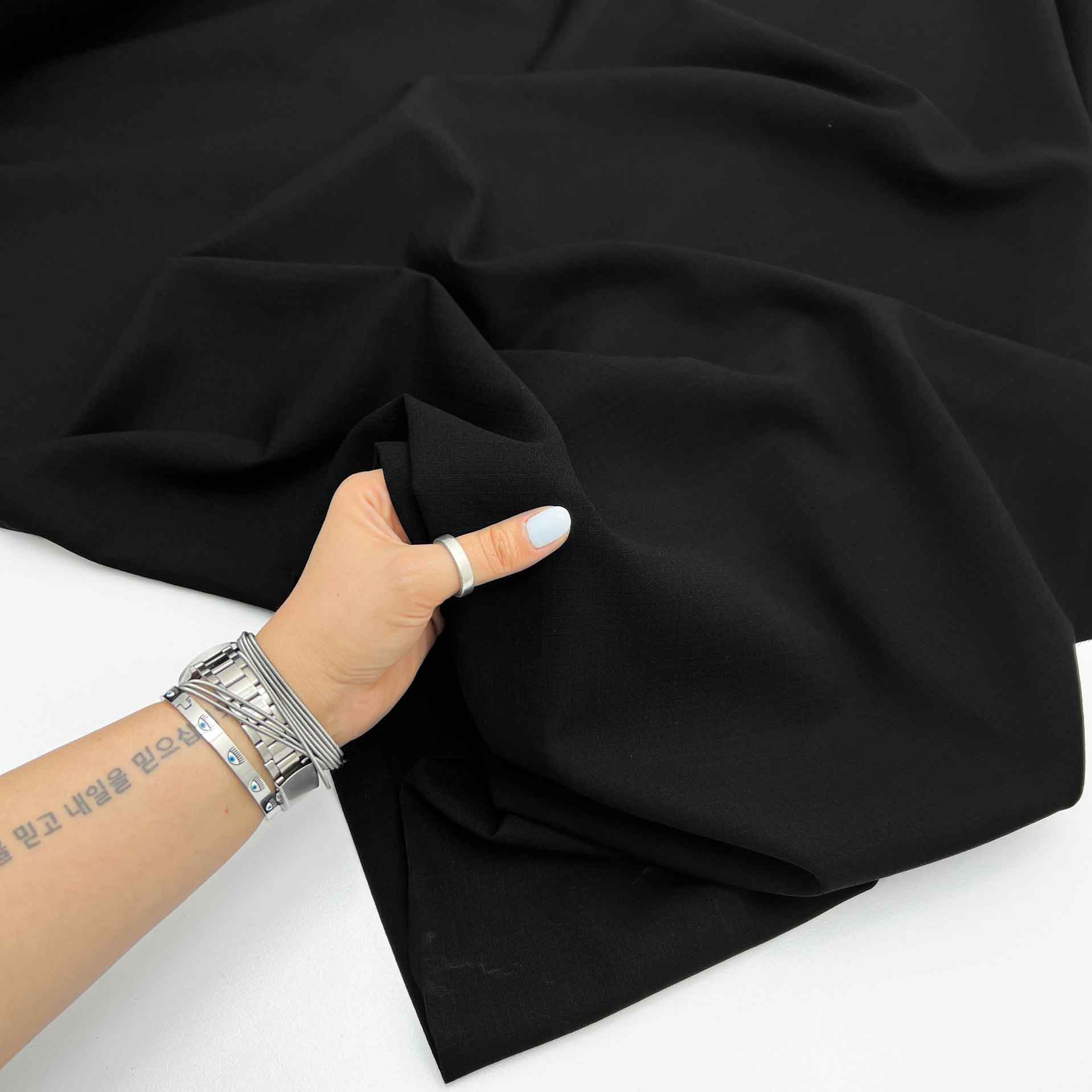 پارچه لینن کنفی رنگ مشکی 