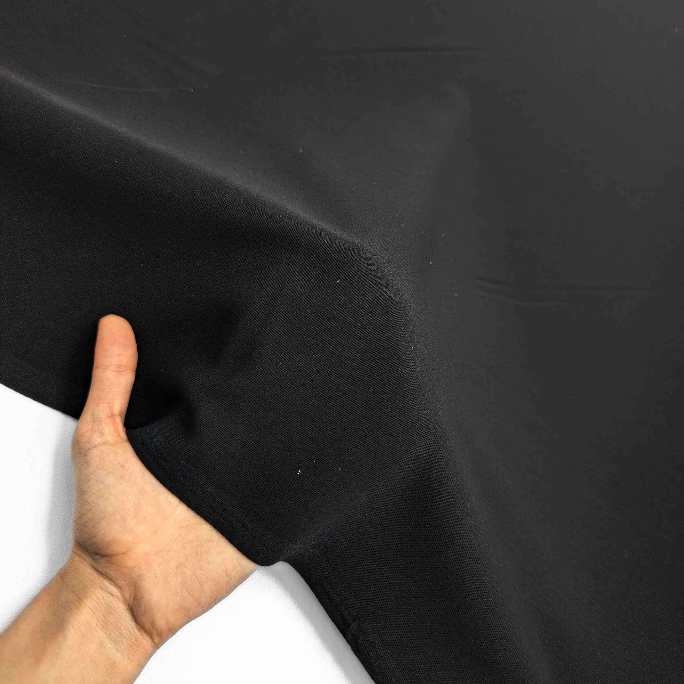 پارچه کرپ مرویجت رنگ مشکی 