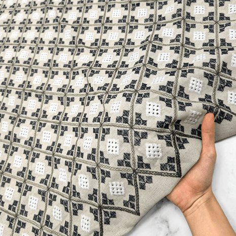 پارچه لینن برودری 18 رنگ سرمه ای 