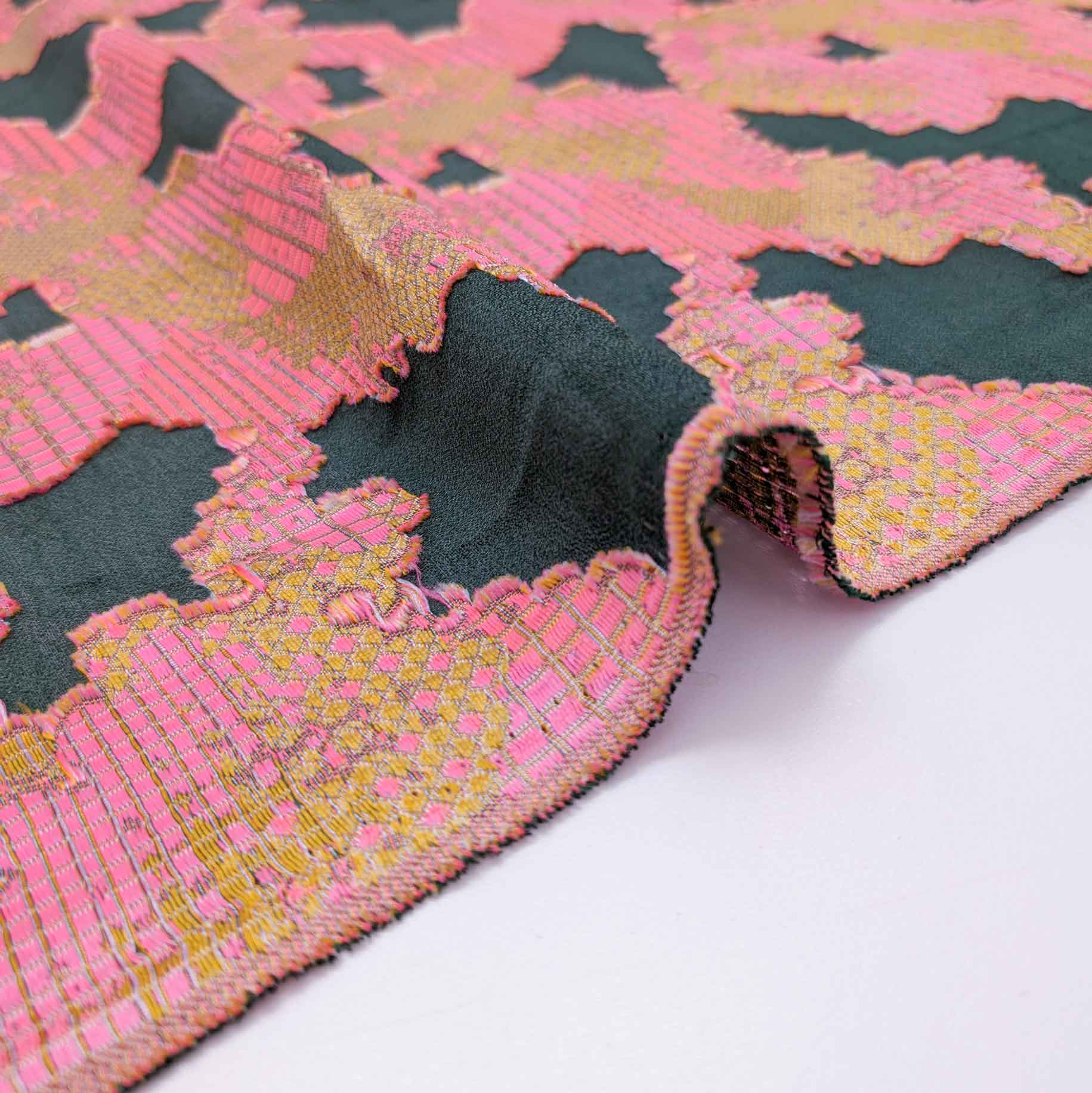 پارچه ژاکارد کسمه ترک 233 رنگ سبز صورتی 