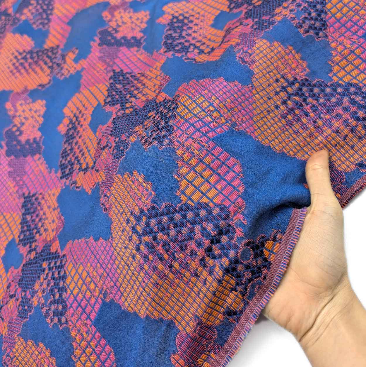 پارچه ژاکارد کسمه ترک 233 رنگ درباری صورتی 