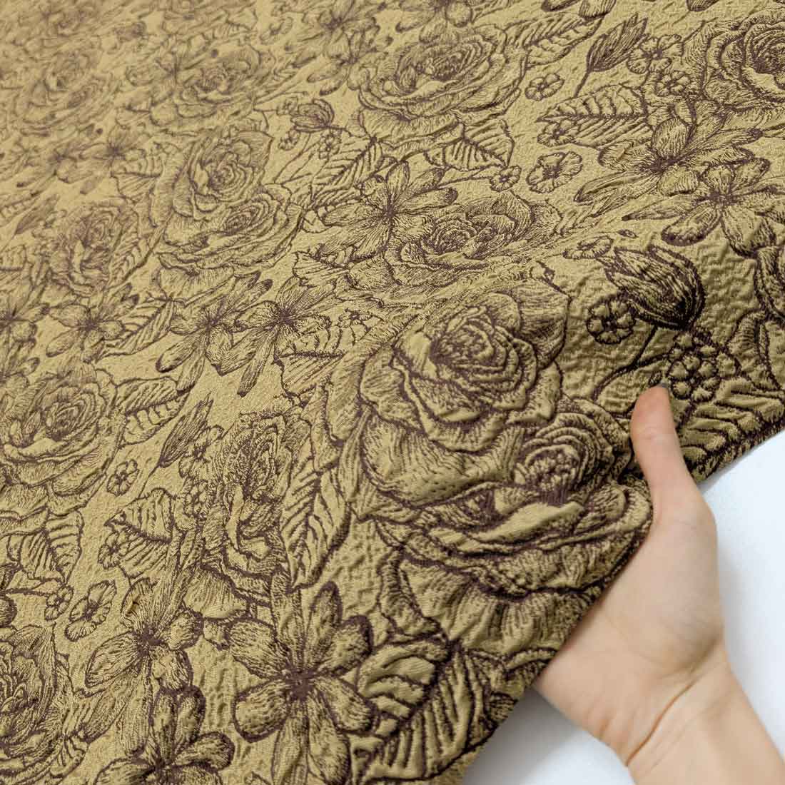 پارچه ژاکارد پفکی ترک 228 رنگ کهربایی 