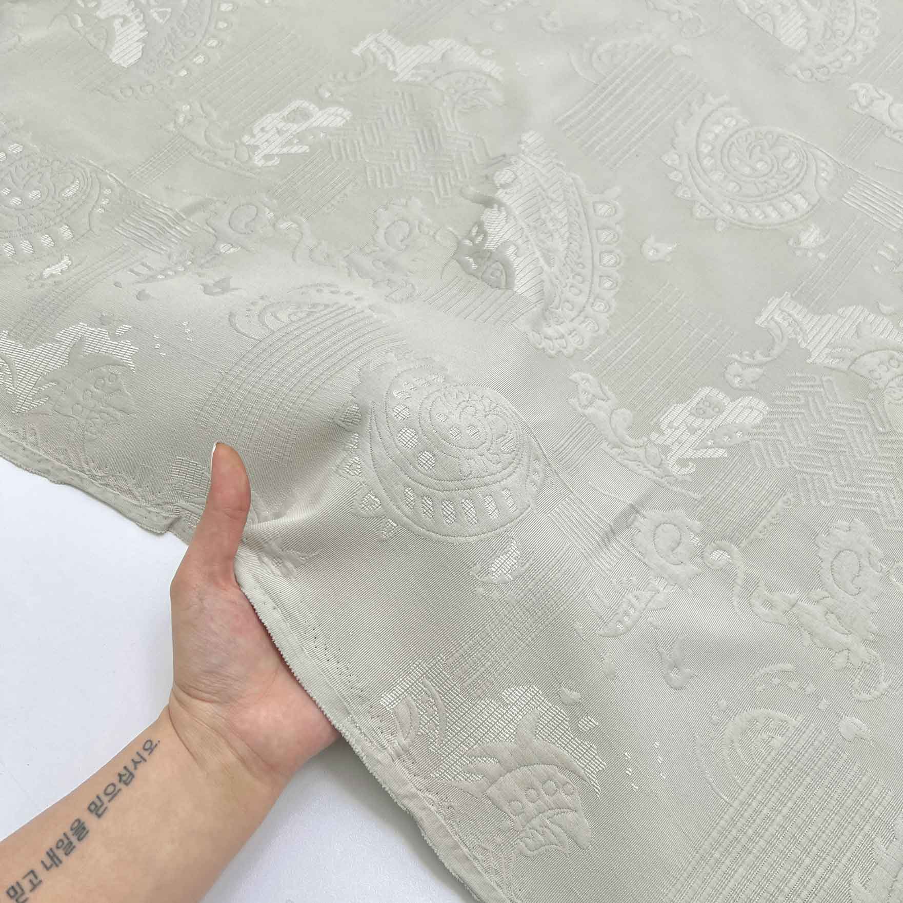 پارچه ژاکارد کتان 234 رنگ کرم یخی 