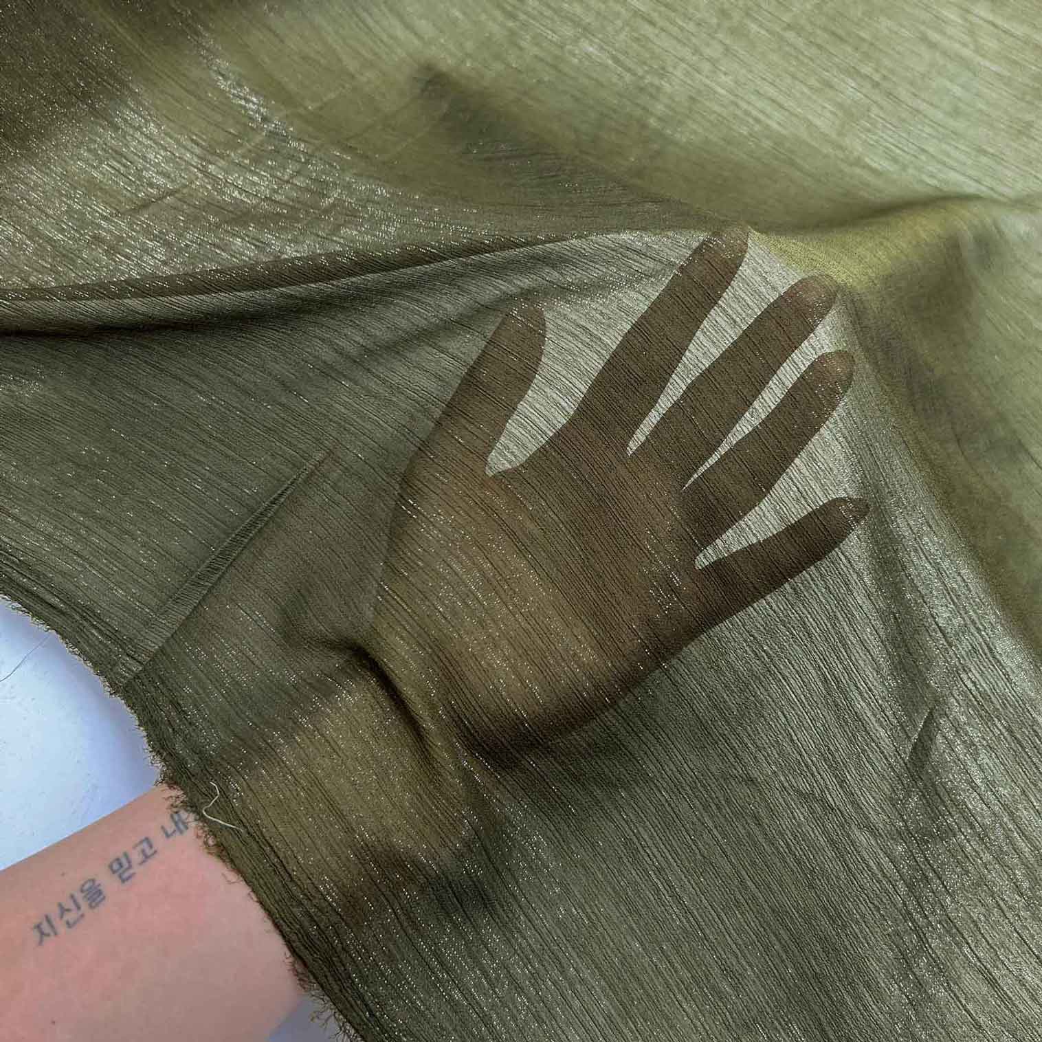 پارچه حریر شاین رنگ زیتونی 