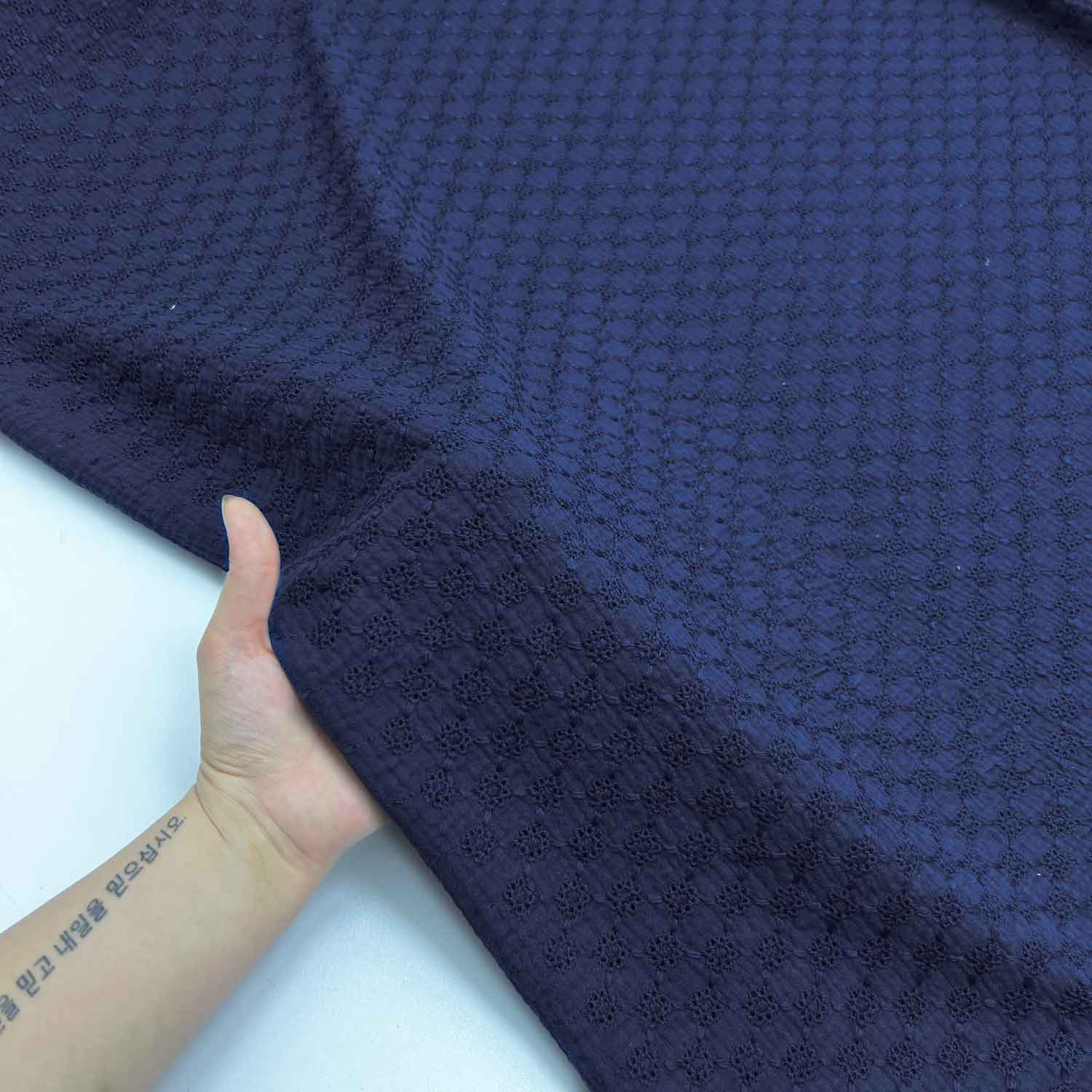 پارچه وال بوندینگ خامه دوزی رنگ سرمه ای 