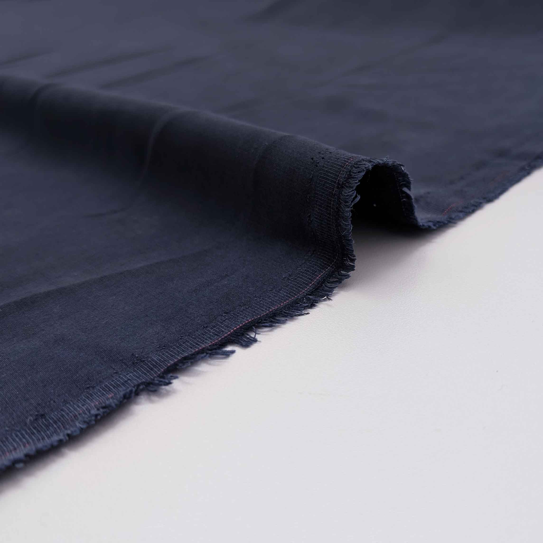 پارچه لیوسل ساده رنگ سرمه ای 