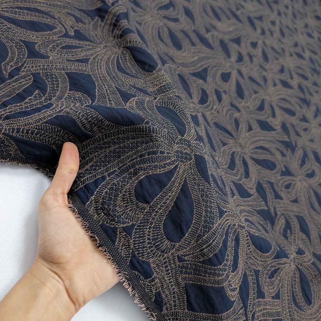 پارچه ژاکارد پنبه ترک 235 رنگ سرمه ای 