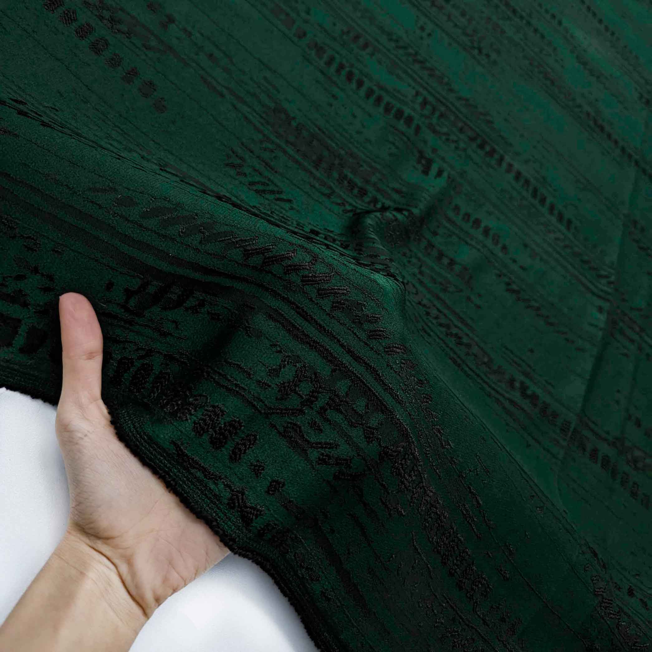 پارچه ژاکارد ویسکوز 204 رنگ سبز مشکی 