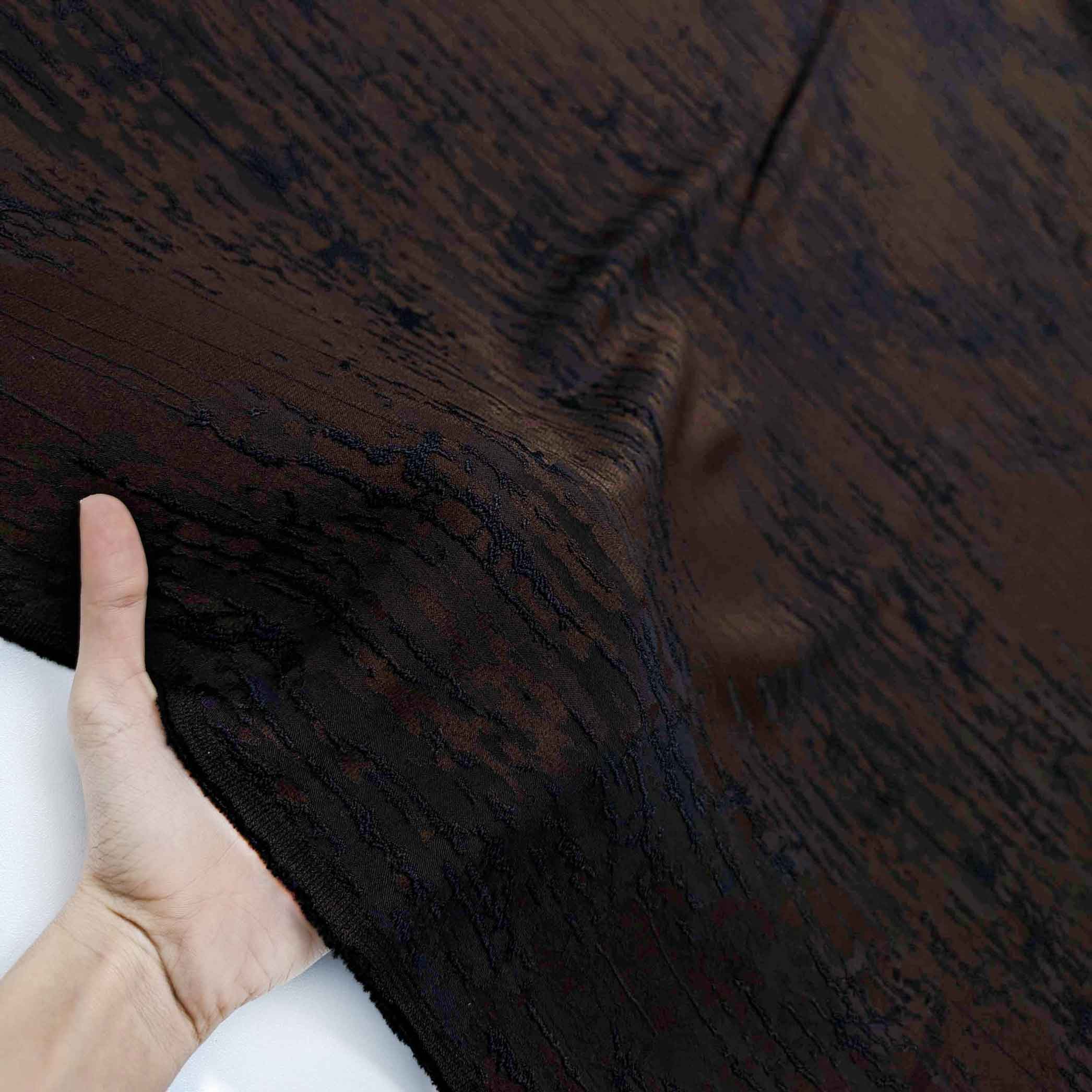 پارچه ژاکارد ویسکوز 205 رنگ شکلاتی مشکی 