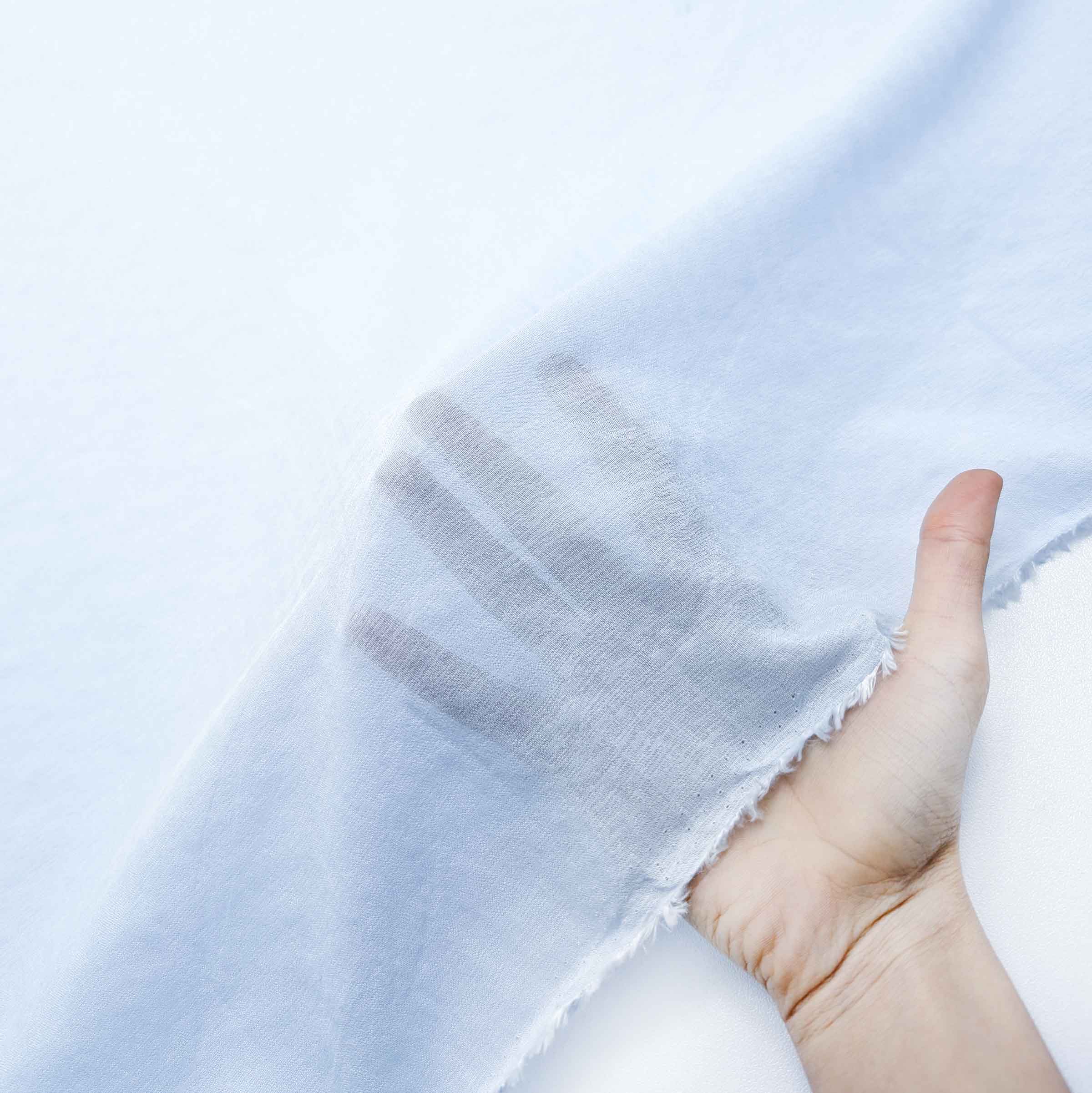 پارچه لینن شیشه ای رنگ آبی یخی 