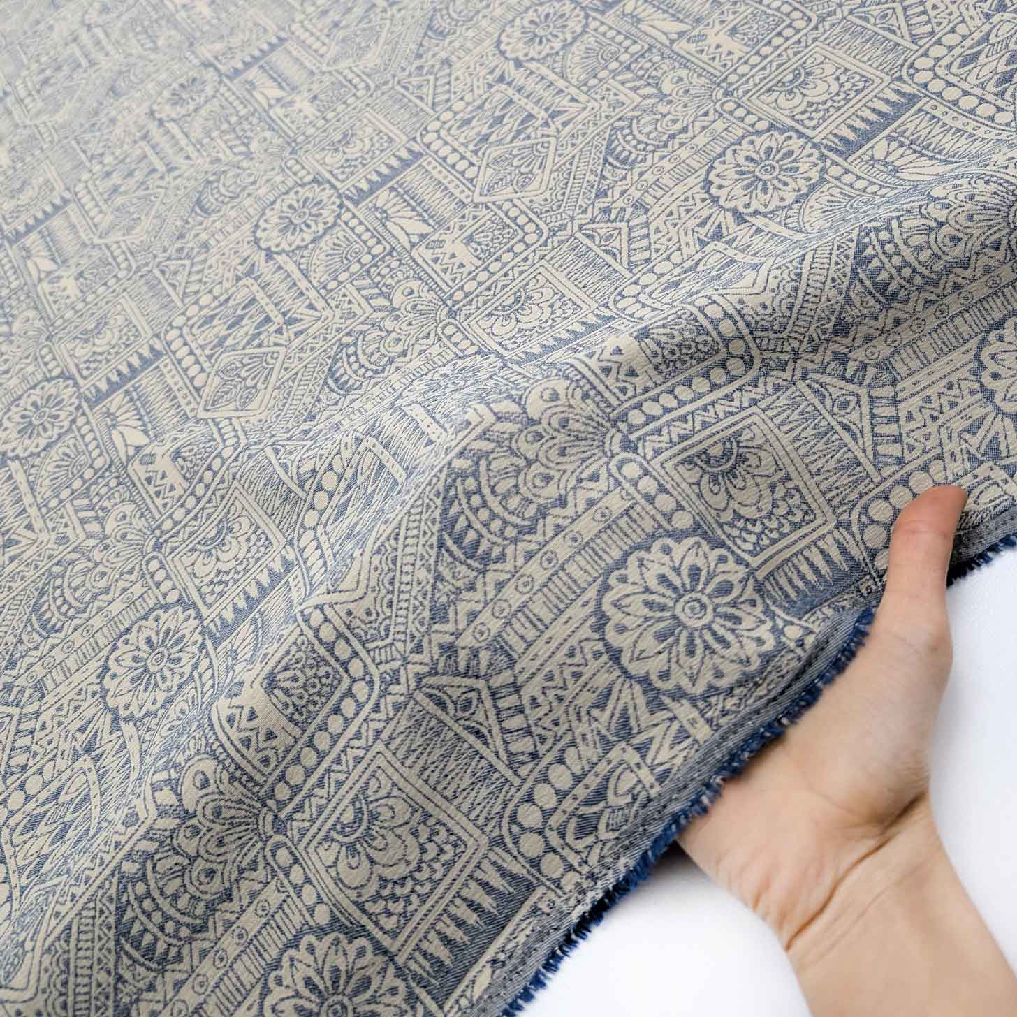 پارچه ژاکارد پنبه 244 رنگ کرم 