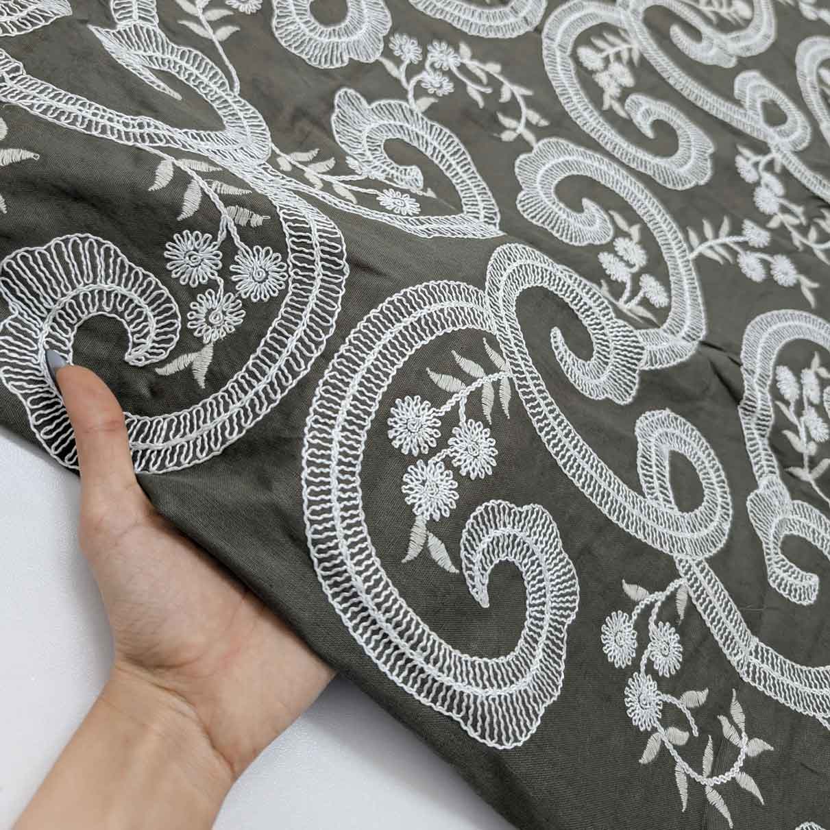 پارچه لینن سوزن دوزی هندی 143 رنگ 138--3 