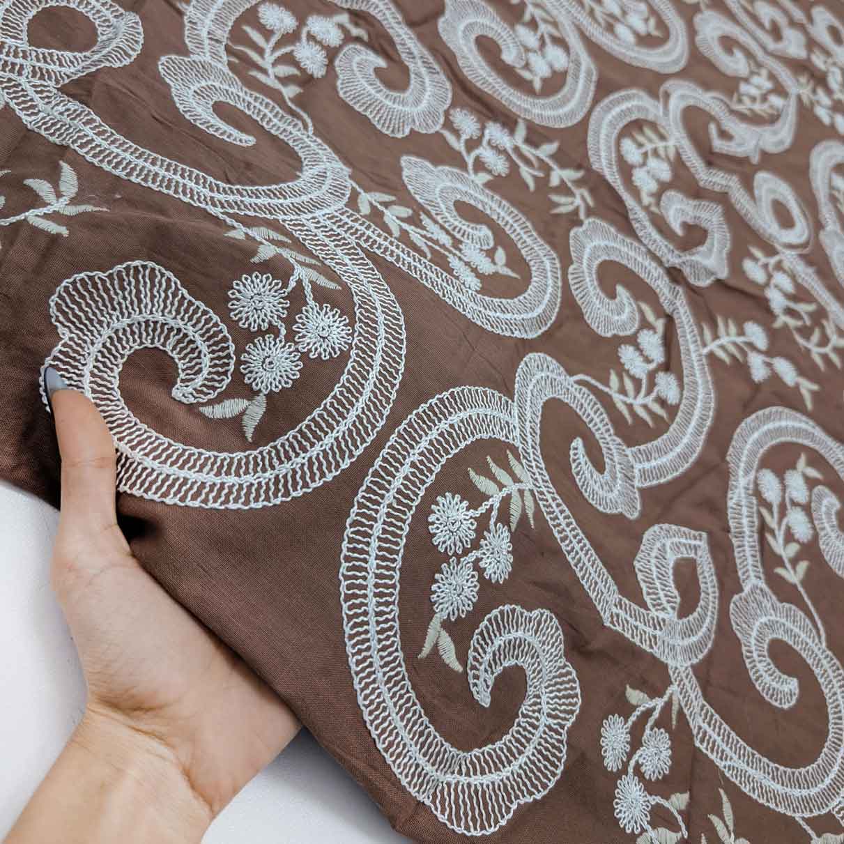پارچه لینن سوزن دوزی هندی 143 رنگ 138-5 