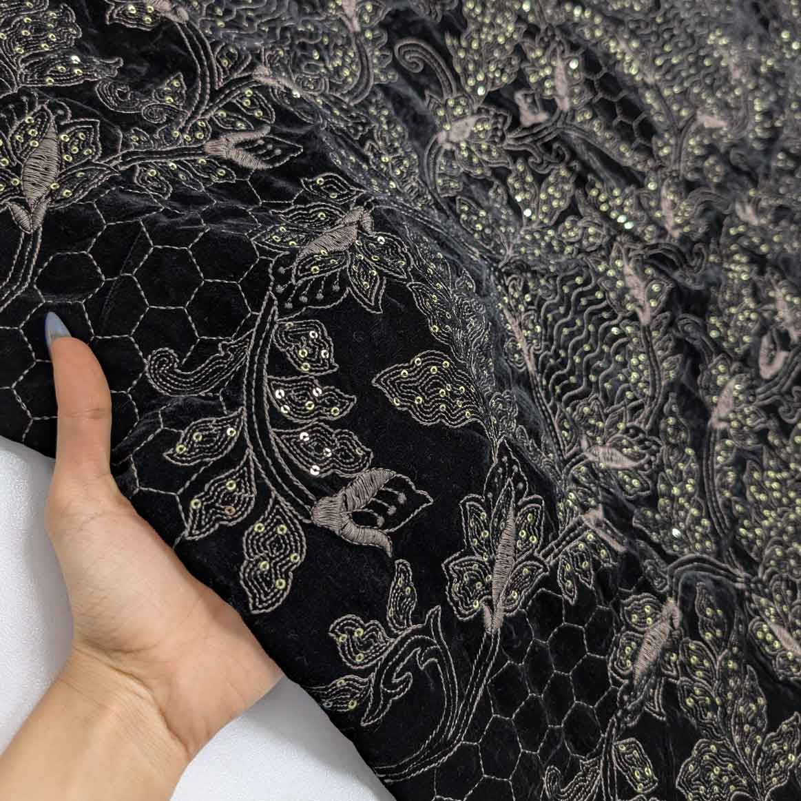 پارچه مخمل سوزندوزی هندی رنگ 207-2 