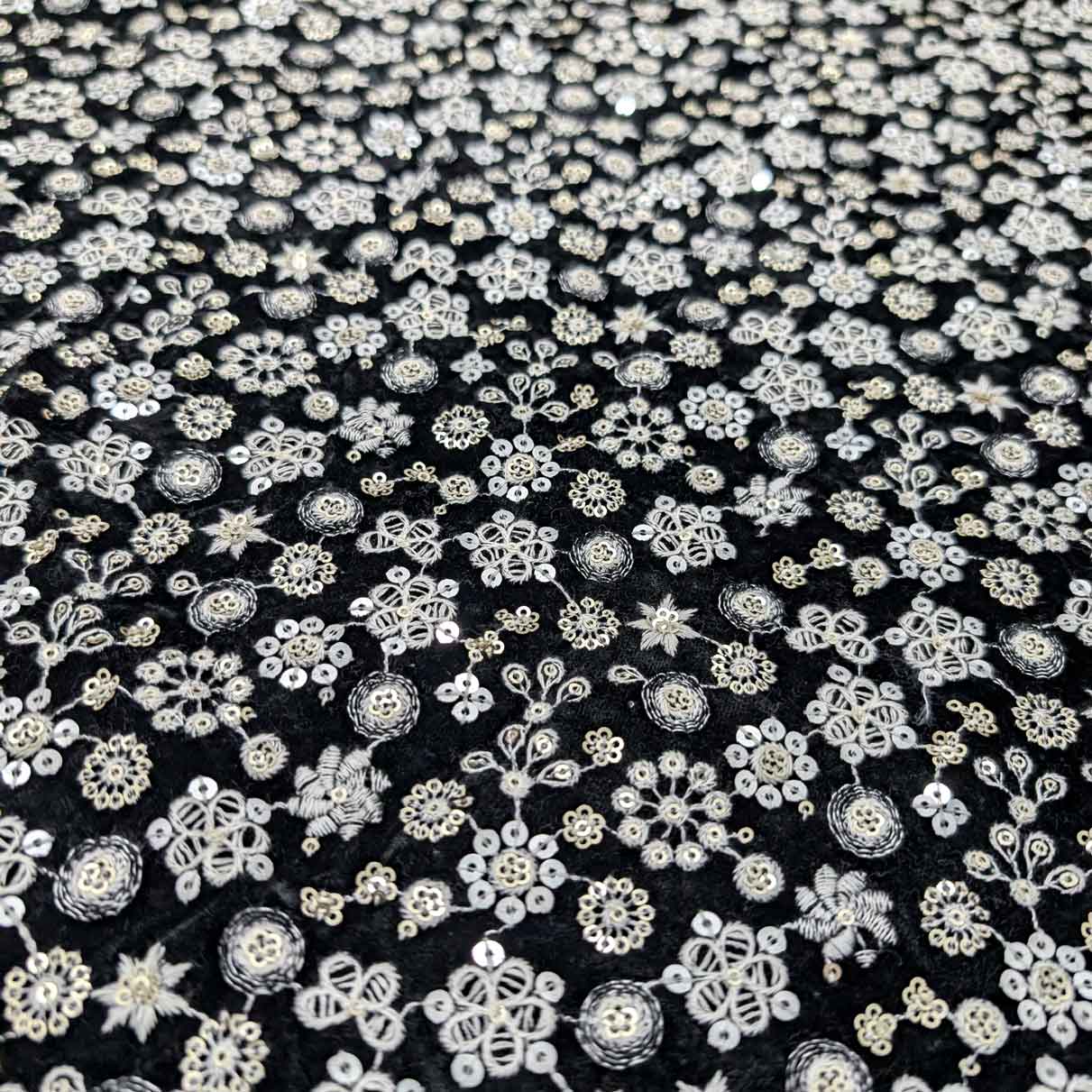 پارچه مخمل سوزندوزی هندی رنگ 216-1 