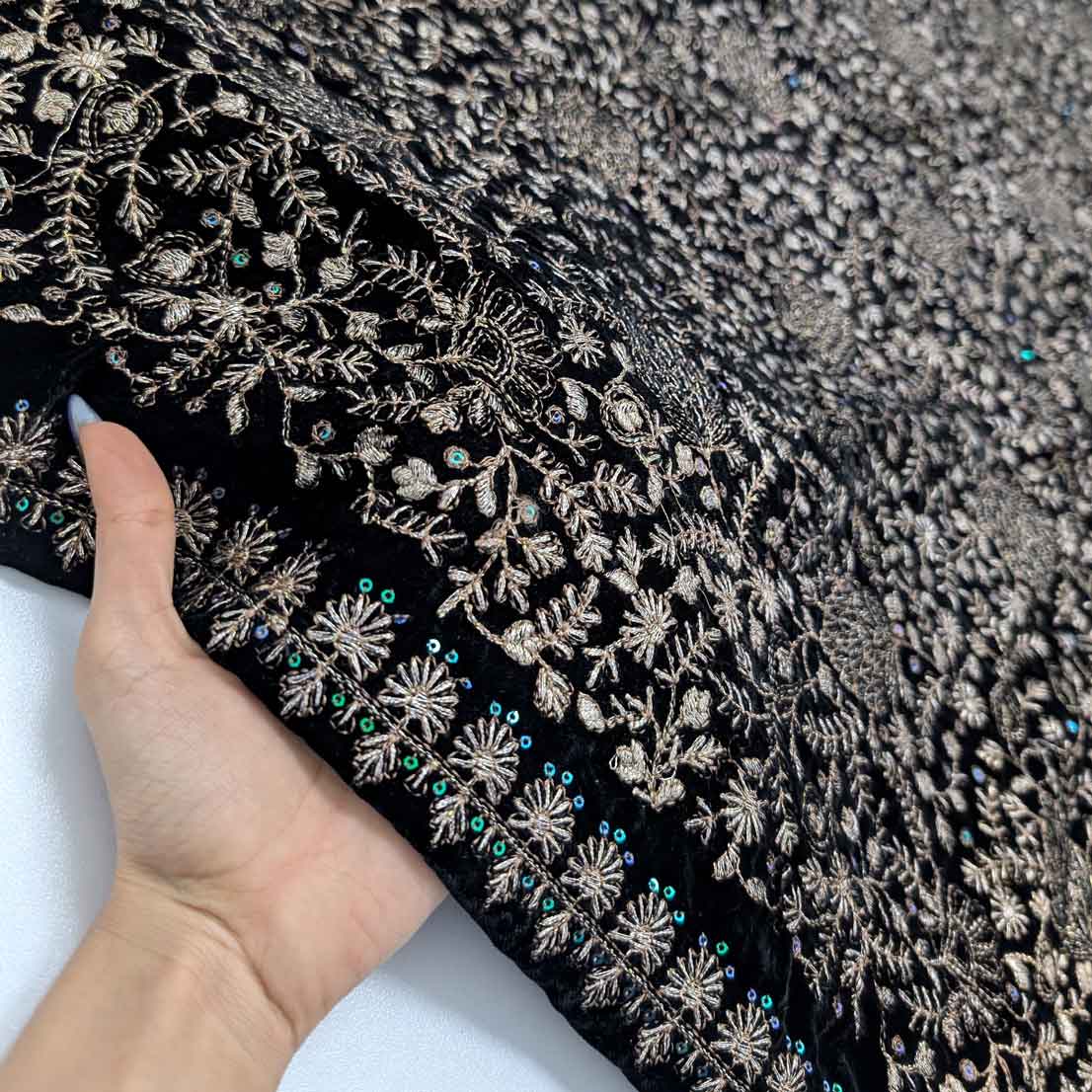 پارچه مخمل سوزندوزی هندی رنگ 221-1 