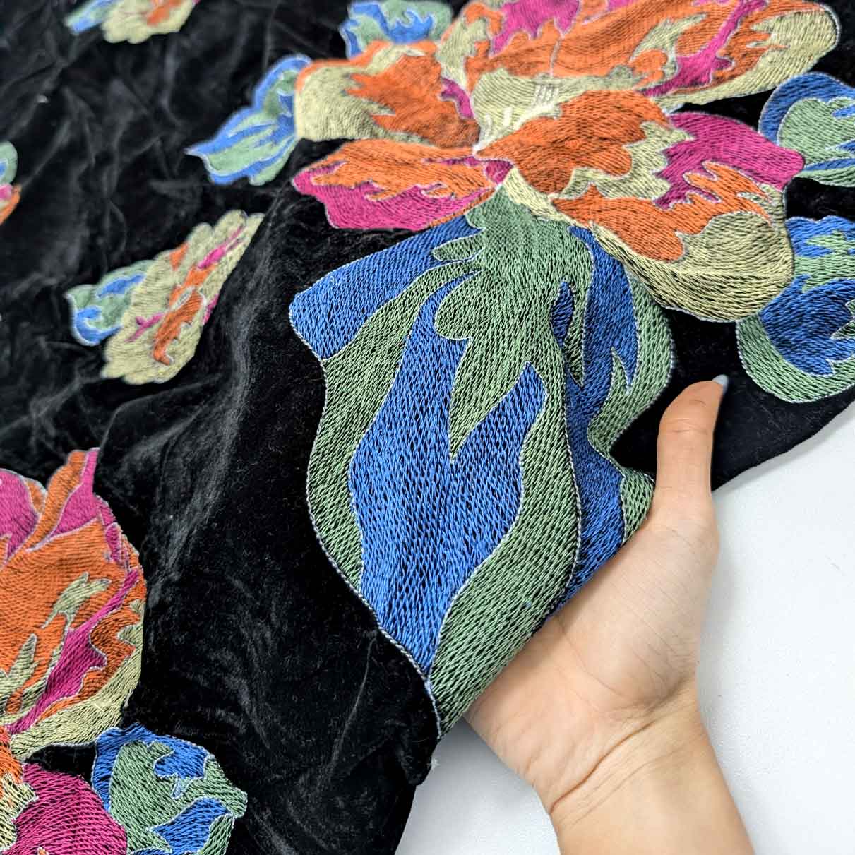 پارچه مخمل سوزندوزی هندی رنگ 223 