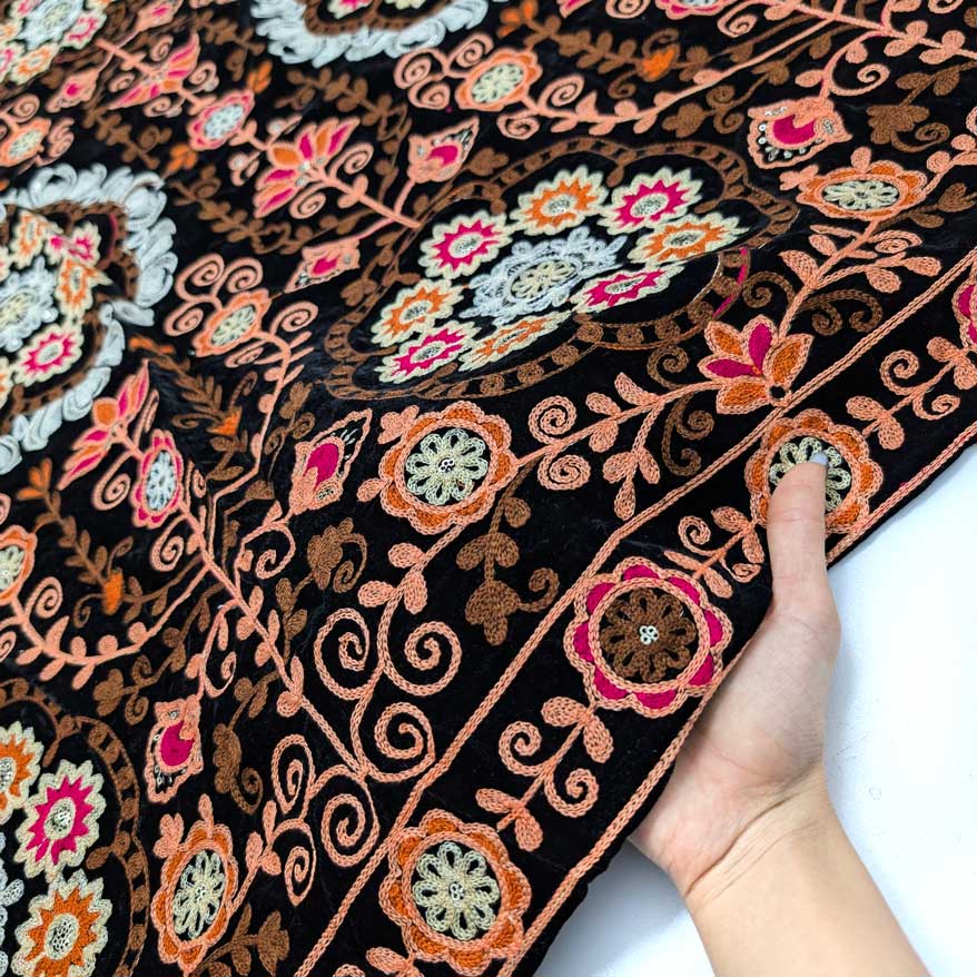 پارچه مخمل سوزندوزی هندی رنگ 224-1 