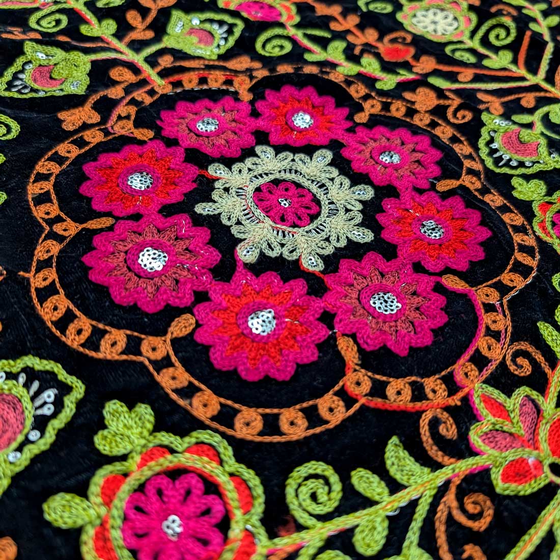 پارچه مخمل سوزندوزی هندی رنگ 224-4 