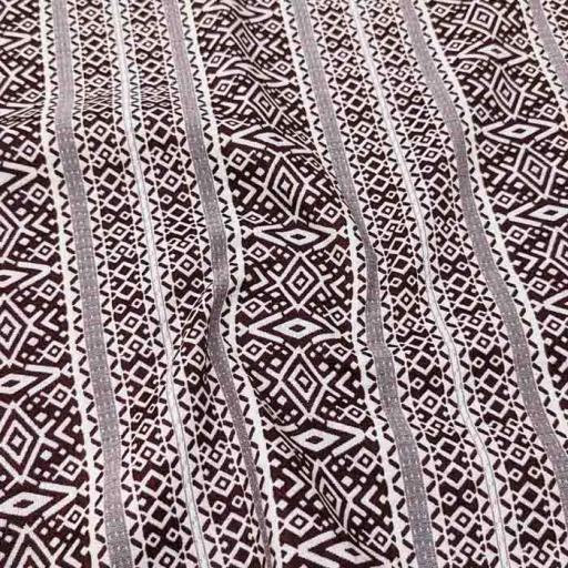 پارچه ژاکارد نپالی سفیا رنگ زرشکی 