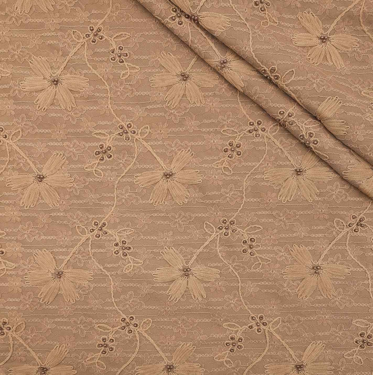 پارچه دانتل کار شده پشت آستر رنگ نسکافه ای 2 