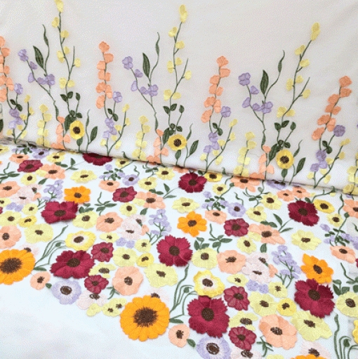 پارچه تور گلدوزی رنگ زمینه سفید 