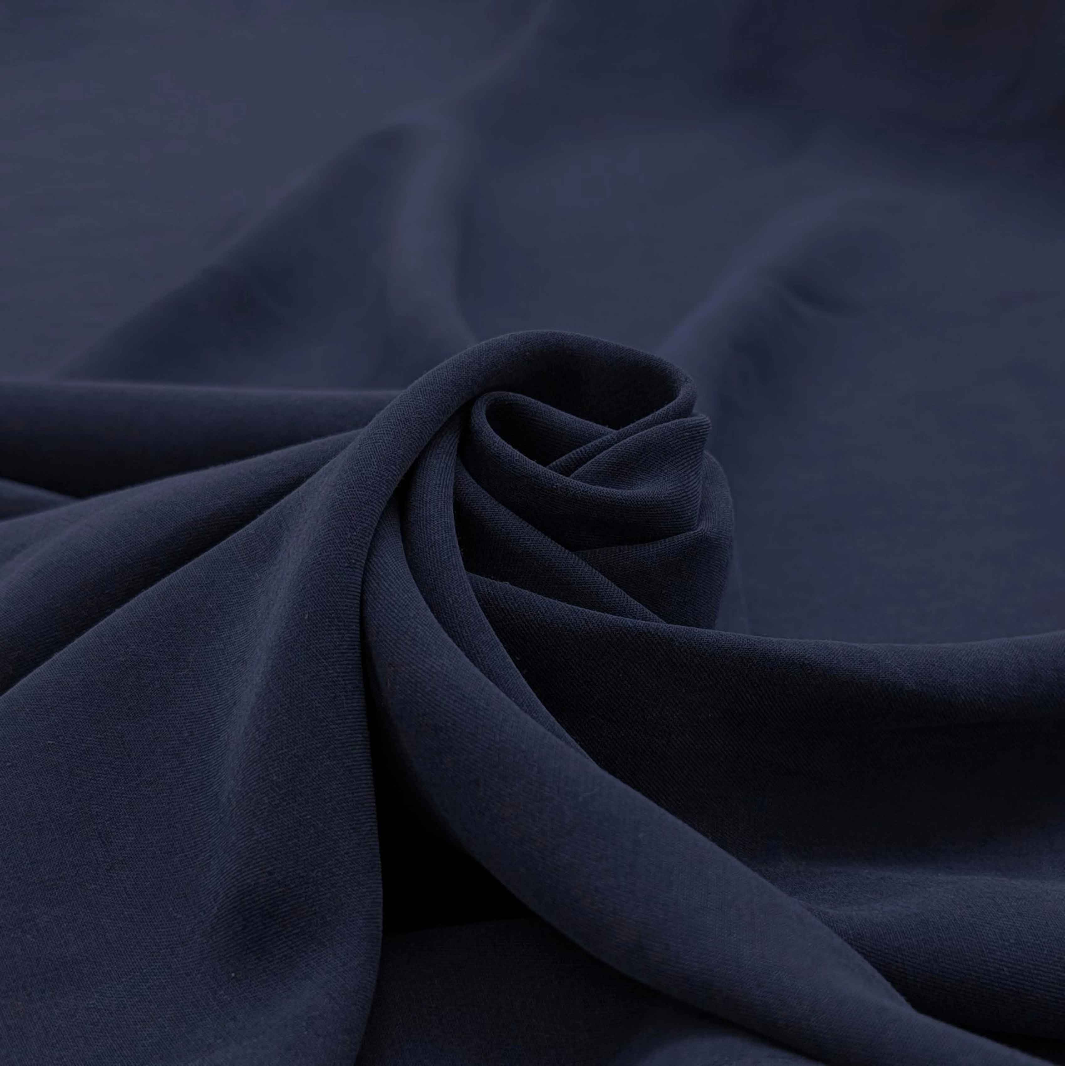 پارچه لیوسل ساده رنگ سرمه ای 