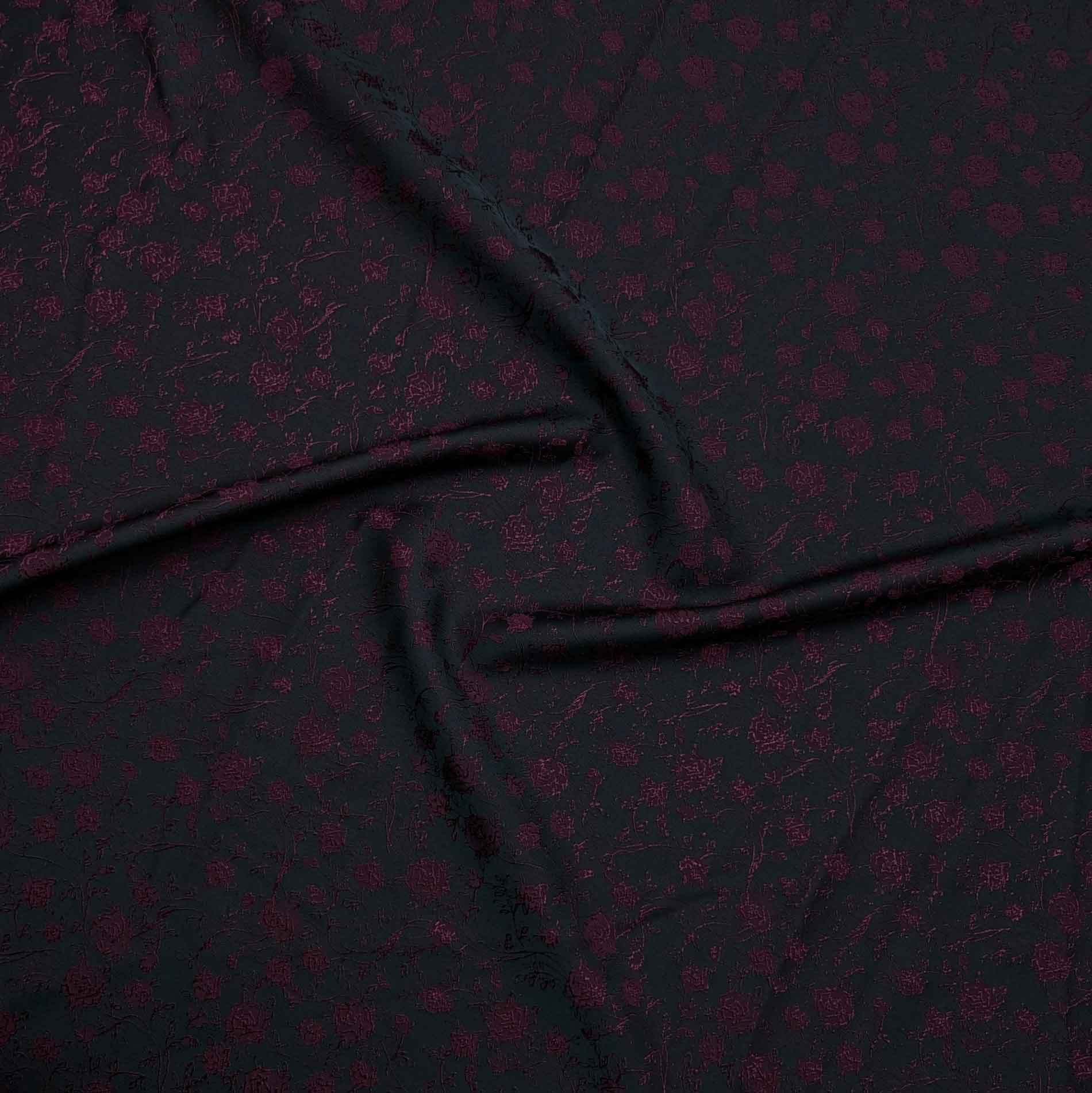 پارچه ژاکارد ویسکوز 013 رنگ زرشکی مشکی 