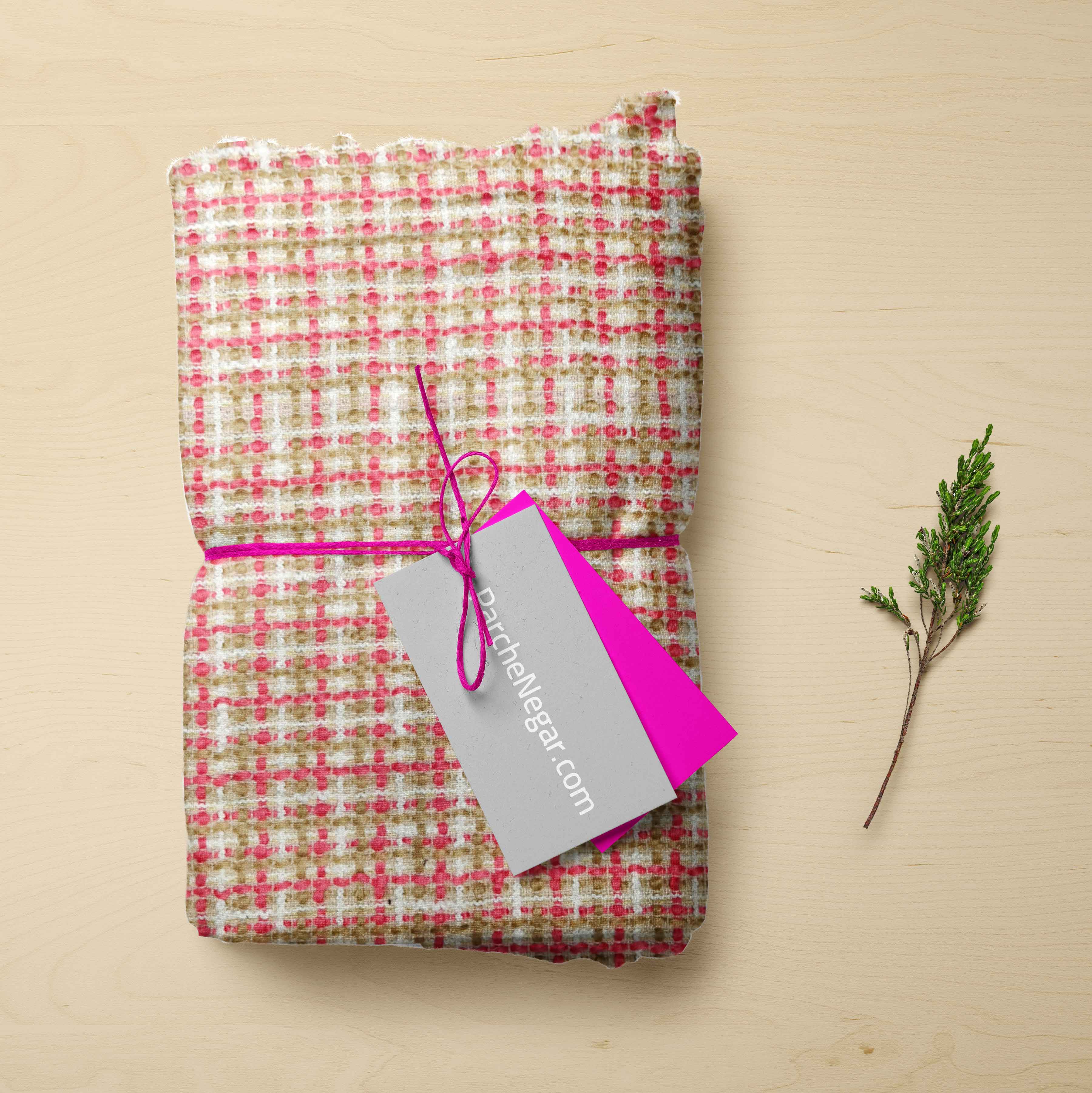 شانل طرحدار